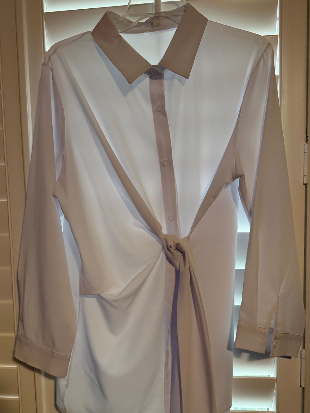 Long-Sleeve Tie-Front Shirt in Light Beige and White